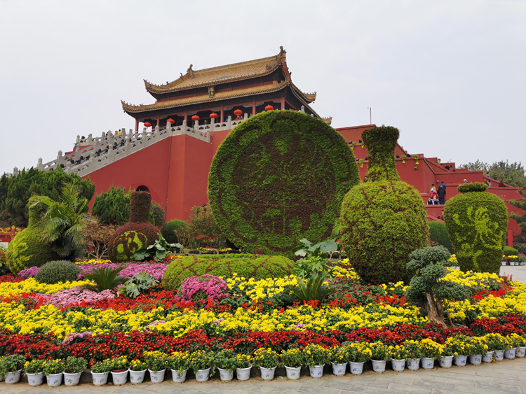 立体花坛,五色草造型,绿雕